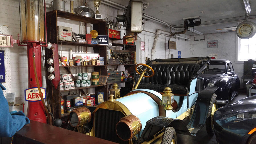 AntiqueHunters.ca AntiqueHunters.ca