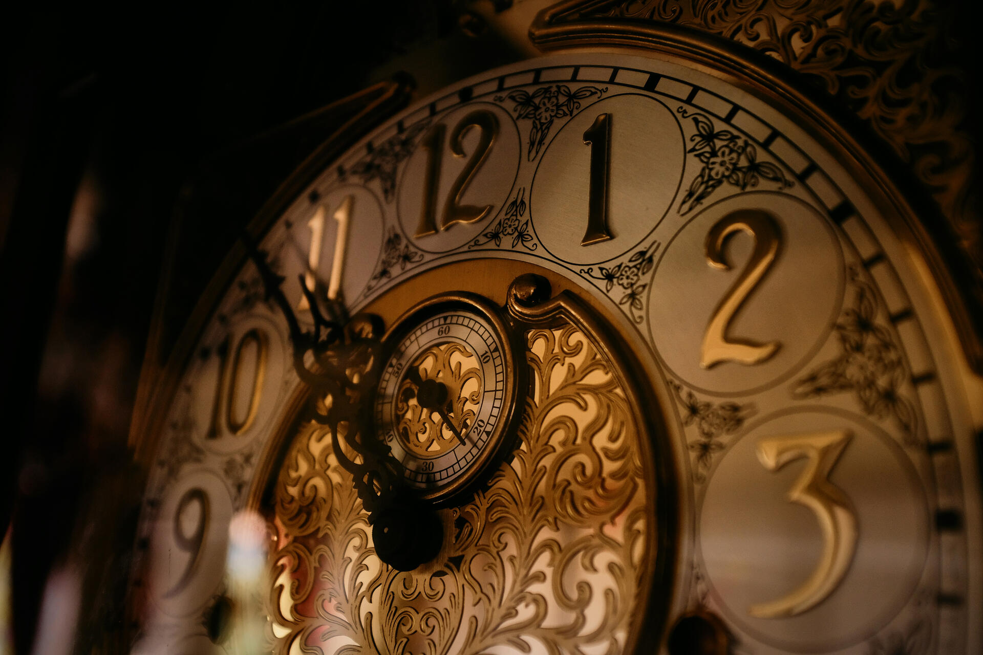 AntiqueHunters.ca AntiqueHunters.ca
