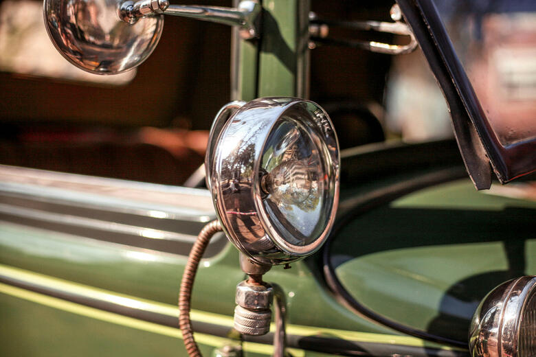 AntiqueHunters.ca AntiqueHunters.ca
